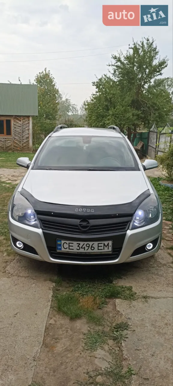 2010 Opel Astra - мініатюра 17