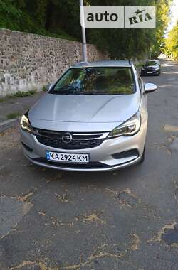 Універсал Opel Astra 2019 в Києві