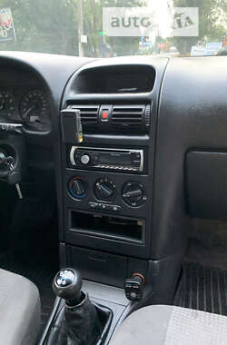 Седан Opel Astra 2007 в 