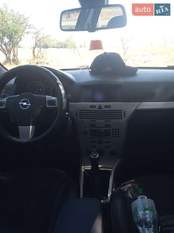 Универсал Opel Astra 2007 в Одессе