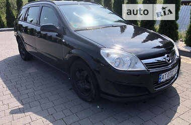 Универсал Opel Astra 2008 в Надворной