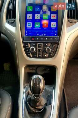 Универсал Opel Astra 2012 в Виннице