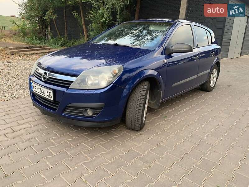 Хетчбек Opel Astra 2006 в Кривому Розі