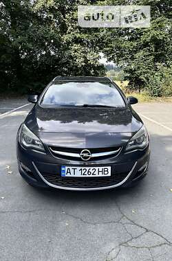 Універсал Opel Astra 2012 в Снятині