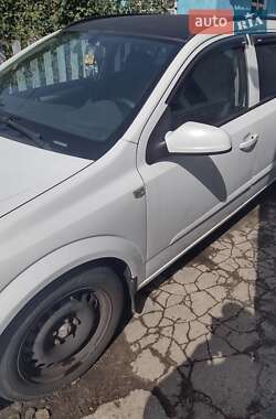 Универсал Opel Astra 2007 в 