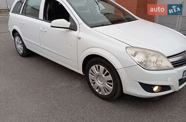 Универсал Opel Astra 2008 в 