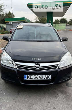 Універсал Opel Astra 2007 в Кам'янському