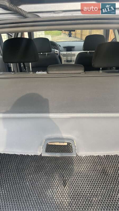 Универсал Opel Astra 2007 в Звягеле