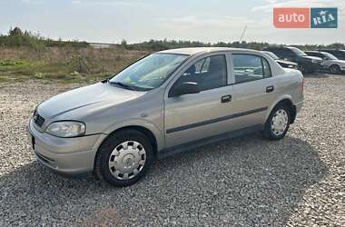 Седан Opel Astra 2008 в 