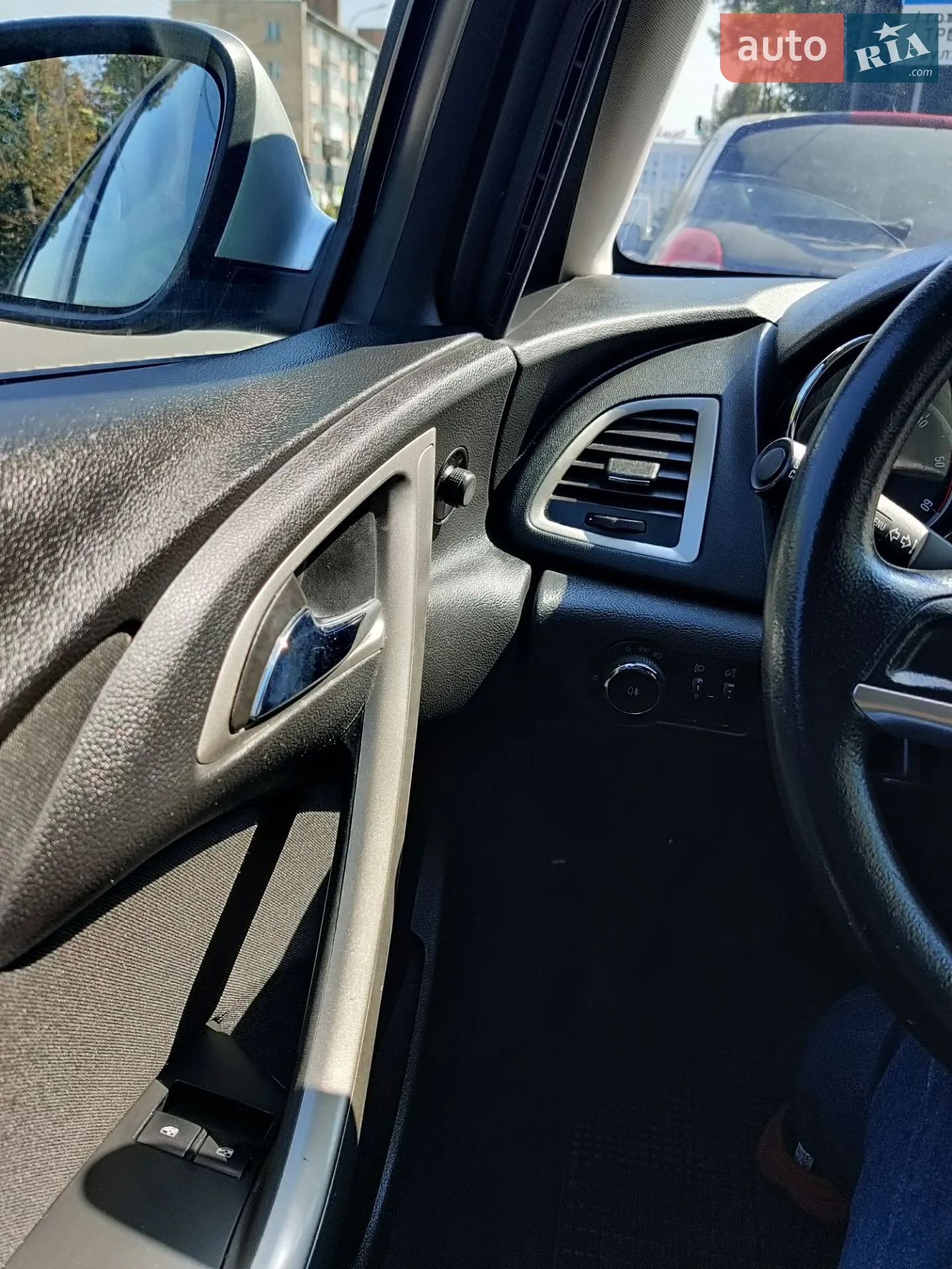2011 Opel Astra - мініатюра 14