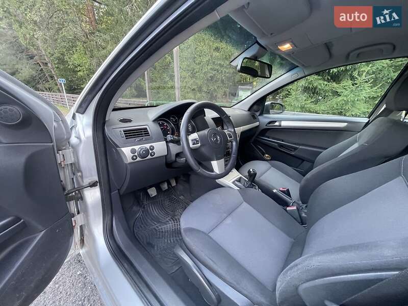 Универсал Opel Astra 2007 в Цумани фото 5 Универсал Opel Astra 2007 в Цумани