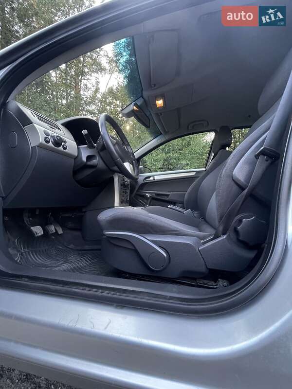 Универсал Opel Astra 2007 в Цумани фото 18 Универсал Opel Astra 2007 в Цумани