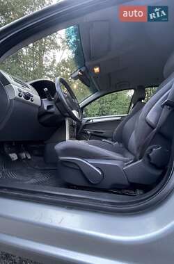 Универсал Opel Astra 2007 в 
