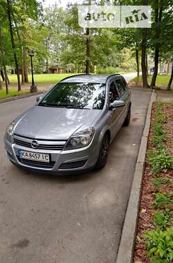 Універсал Opel Astra 2004 в Києві