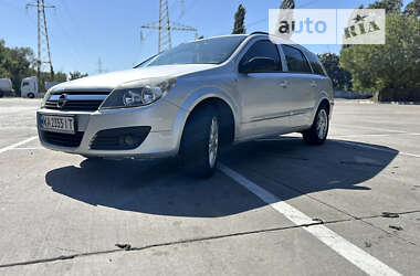 Универсал Opel Astra 2006 в Киеве