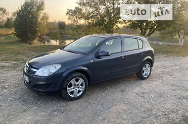 Хэтчбек Opel Astra 2008 в Коломые