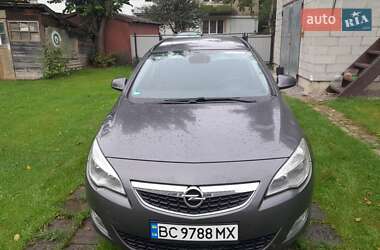 Opel Astra 2010