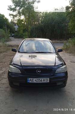 Хетчбек Opel Astra 2006 в Дніпрі