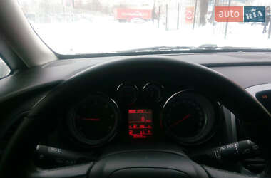 Универсал Opel Astra 2012 в Виннице