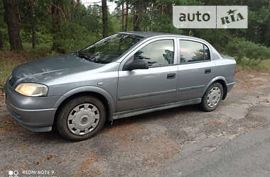 Седан Opel Astra 2006 в Володимирці