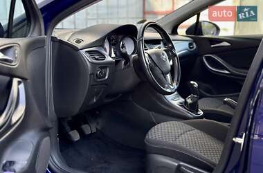 Универсал Opel Astra 2016 в 