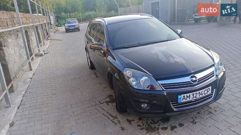 Универсал Opel Astra 2009 в Житомире фото 4 Универсал Opel Astra 2009 в Житомире