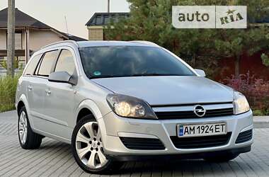 Універсал Opel Astra 2005 в Бердичеві