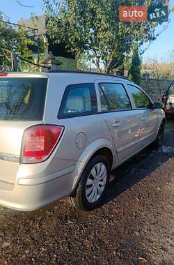 Хетчбек Opel Astra 2008 в 