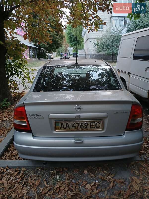 Седан Opel Astra 2007 в Борисполі