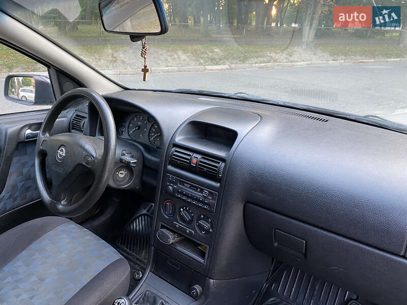 Универсал Opel Astra 2000 в Николаеве