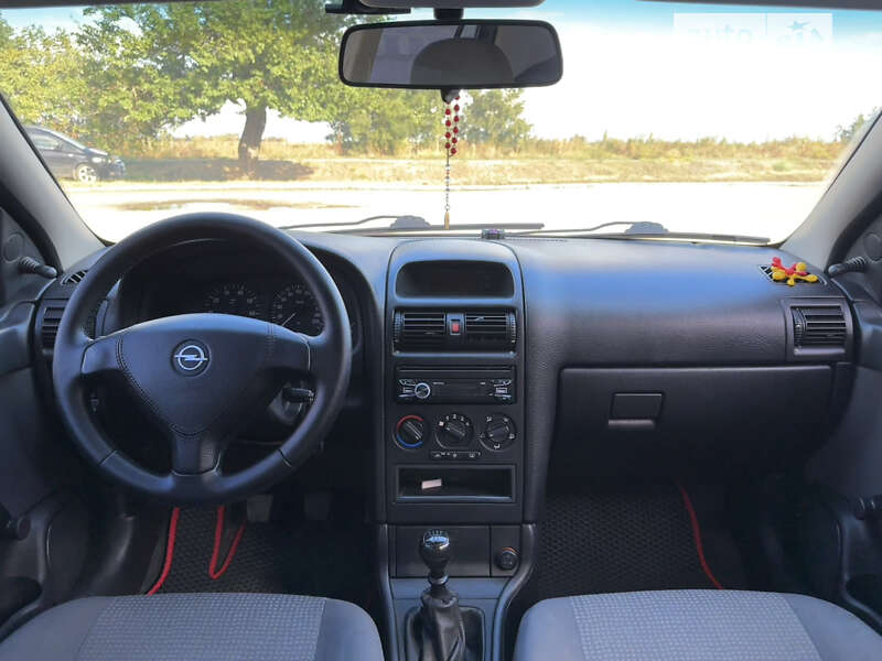 Седан Opel Astra 2006 в Новом Буге фото 12 Седан Opel Astra 2006 в Новом Буге