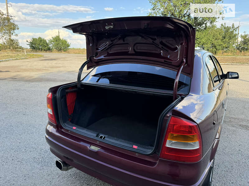 Седан Opel Astra 2006 в Новом Буге фото 16 Седан Opel Astra 2006 в Новом Буге