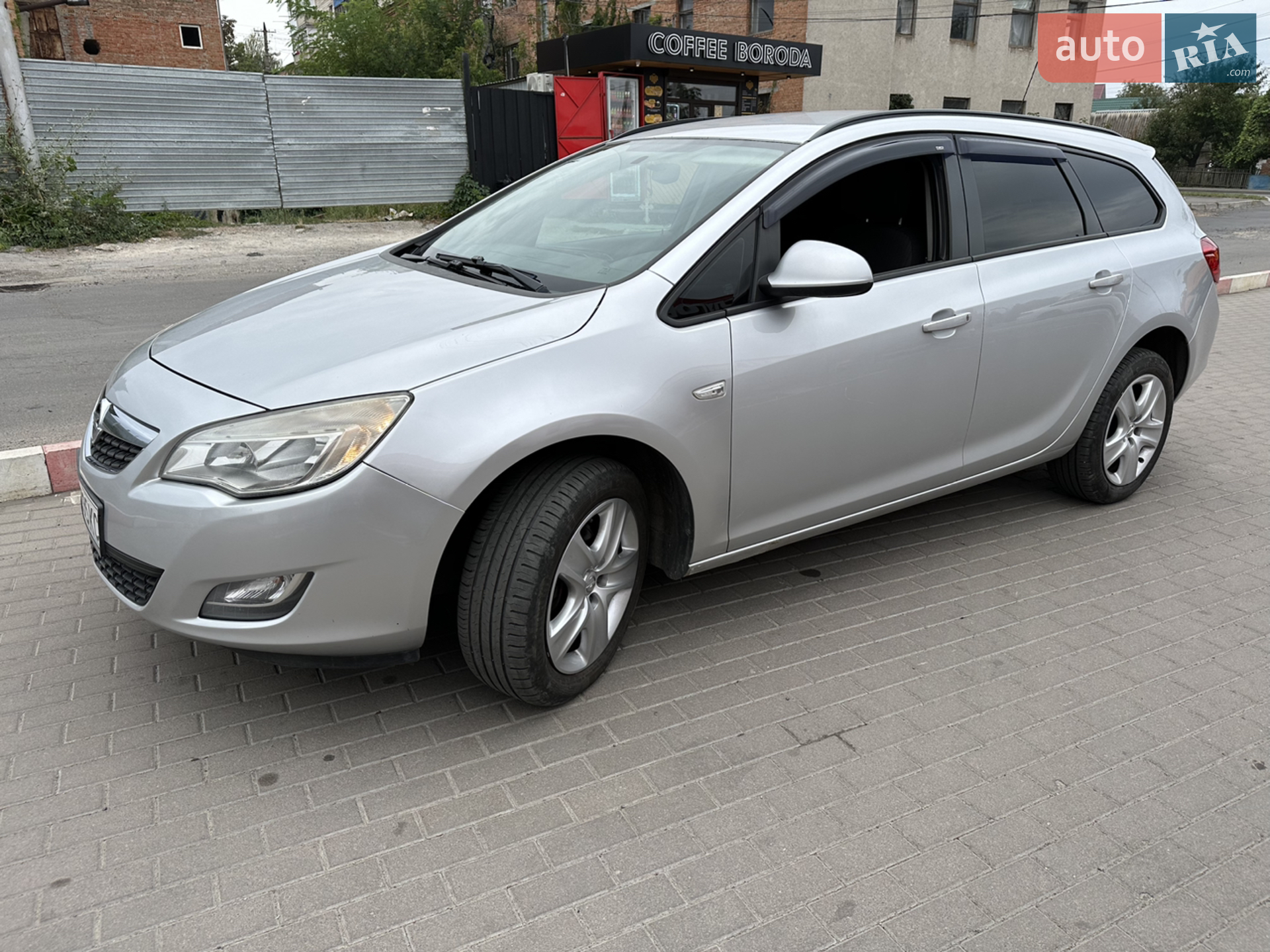 2011 Opel Astra - мініатюра 8