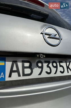 Универсал Opel Astra 2011 в 