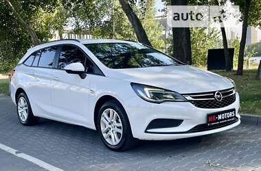 Opel Astra 2017