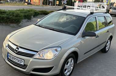 Универсал Opel Astra 2009 в Виннице