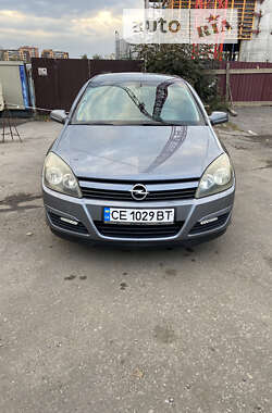 Седан Opel Astra 2004 в Хмельницком