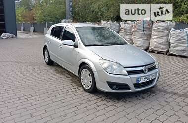 Хэтчбек Opel Astra 2008 в Калуше