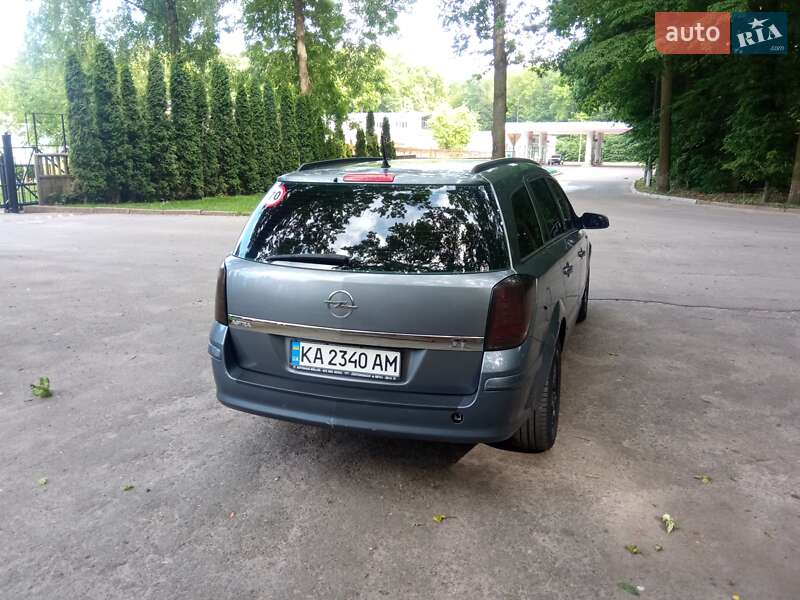 Универсал Opel Astra 2005 в Виннице
