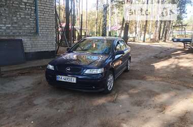 Седан Opel Astra 2001 в Олександрії