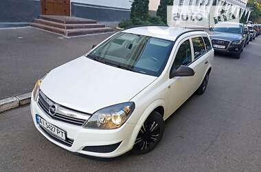 Універсал Opel Astra 2010 в Білій Церкві