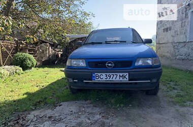 Универсал Opel Astra 1994 в Львове