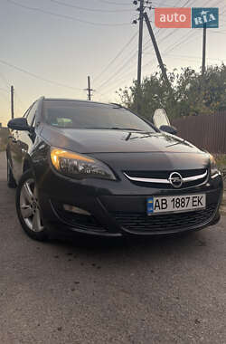 Универсал Opel Astra 2012 в Виннице