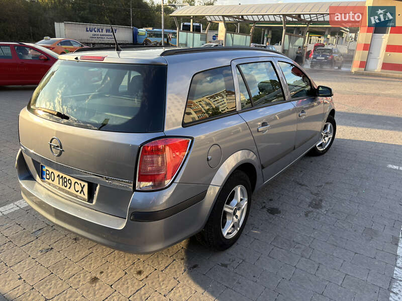 Универсал Opel Astra 2005 в Тернополе