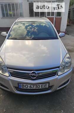 Универсал Opel Astra 2007 в Золочеве