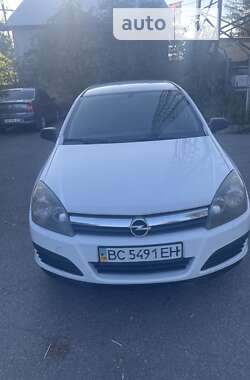 Універсал Opel Astra 2007 в Новій Ушиці