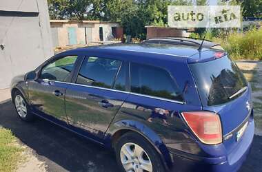 Универсал Opel Astra 2010 в Киеве