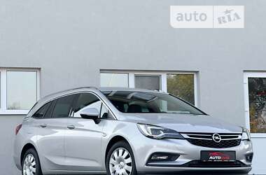 Універсал Opel Astra 2017 в Луцьку