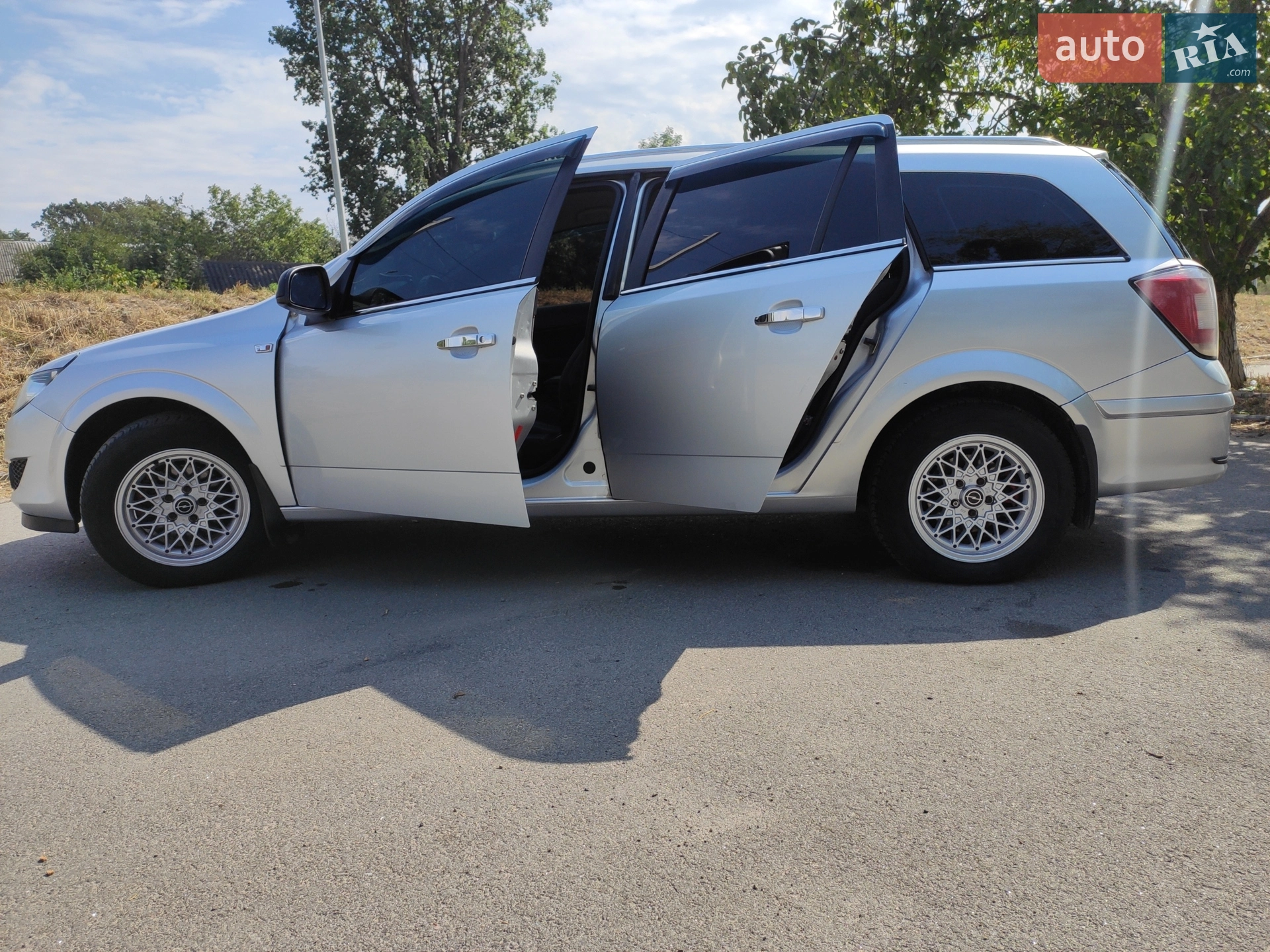 2011 Opel Astra - мініатюра 10