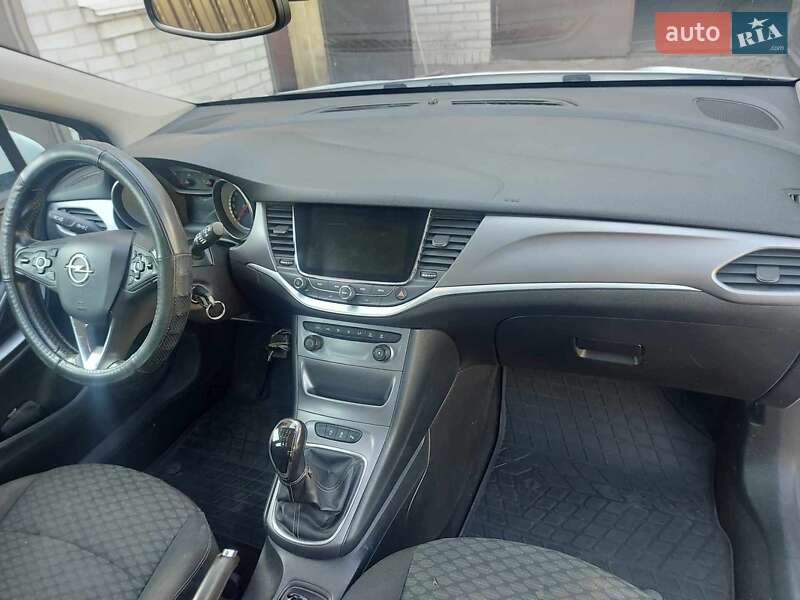 Универсал Opel Astra 2016 в Белой Церкви